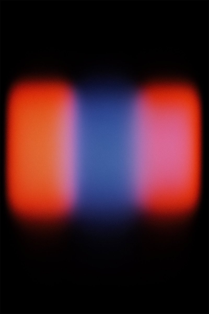 RikOostenbroek's tweet photo. traveling lights https://t.co/zgNkdLoxMG