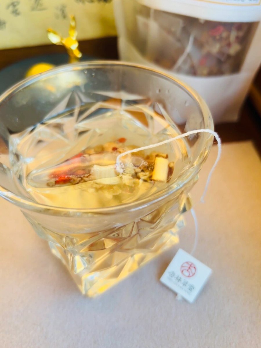yuyuyu12345yuyu's tweet photo. 官易袒古追に関する面白い話を見つけたよ！なんだか歴史の奥深さを感じるね https://t.co/K3e31mhKsQ