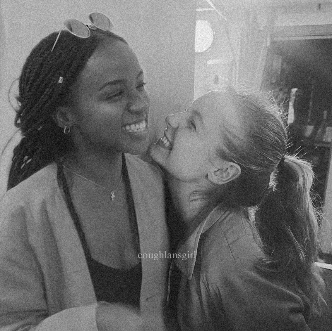 coughlansgirl's tweet photo. removing AI from your feed with 4 of my manips 🫶🏻 https://t.co/kmfYQztNrB