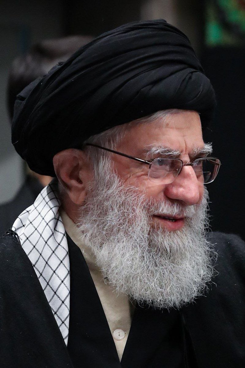 Radwan1142's tweet photo. الصّلاة على مُحمَّد و آل مُحمَّد "10 مرّات" مع سورة المُباركة الفاتحة 

إهداء لروح الشّهيد السّيّد القائد علي الخامنئي https://t.co/zBfPa07exN