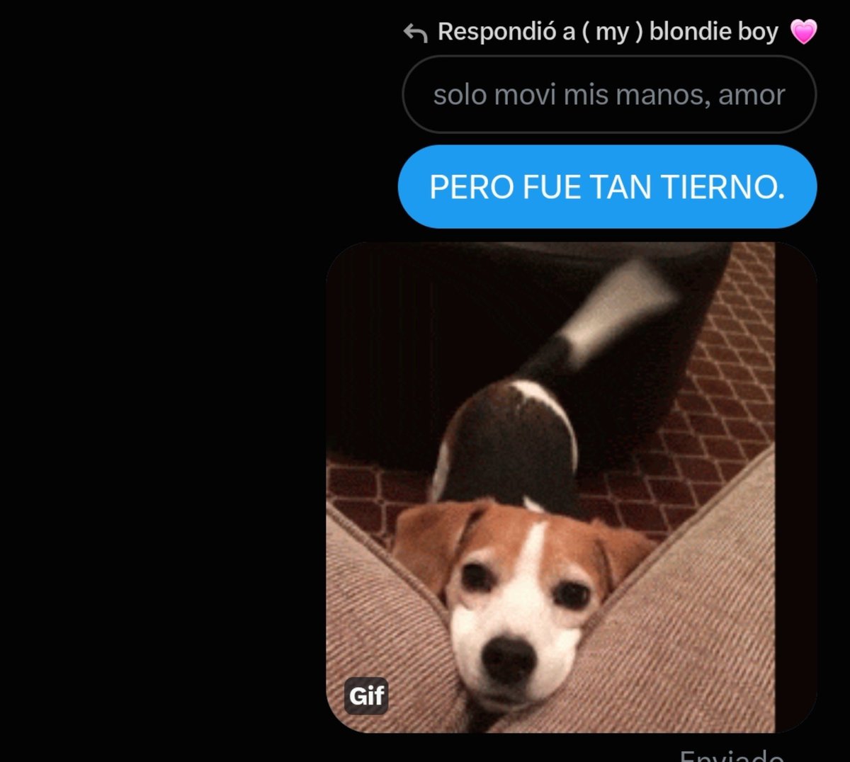N0CTEVANE's tweet photo. ⠀          ⠀    
　Él existe y yo ya estoy muriendo de amor.    ⠀    
      ⠀ https://t.co/ihcyzoEn5c