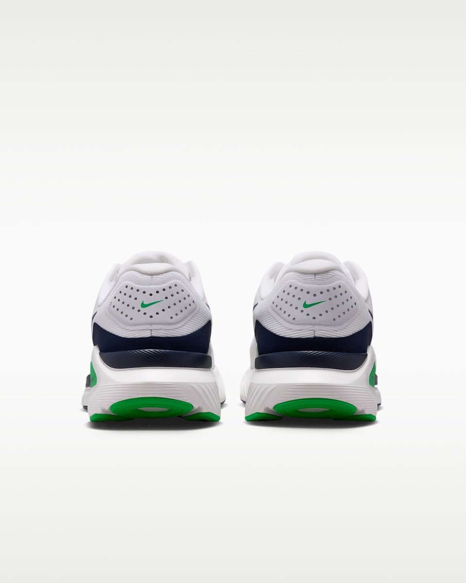 CaptainCreps's tweet photo. Ad: Big savings on the Nike Structure 26 "White Green Spark".

NOW: £94.49 WAS: £134.99

Link > https://t.co/CwRR2gOVtZ 

Sizes: UK5.5-UK14 https://t.co/NOwv5X5l8w
