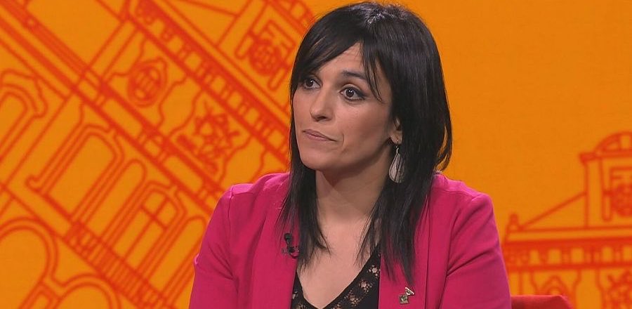 electodatos's tweet photo. ‼️🫐Sílvia Orriols sobre el accidente de Urda (Toledo):

➡️“Decenas de personas muertas porque su gobierno invierte el dinero público en causas ajenas mientras desatiende las propias. Un patrón que también se repite en Cataluña. Es vergonzoso y desesperante. Mi pésame a los familiares de las víctimas”.