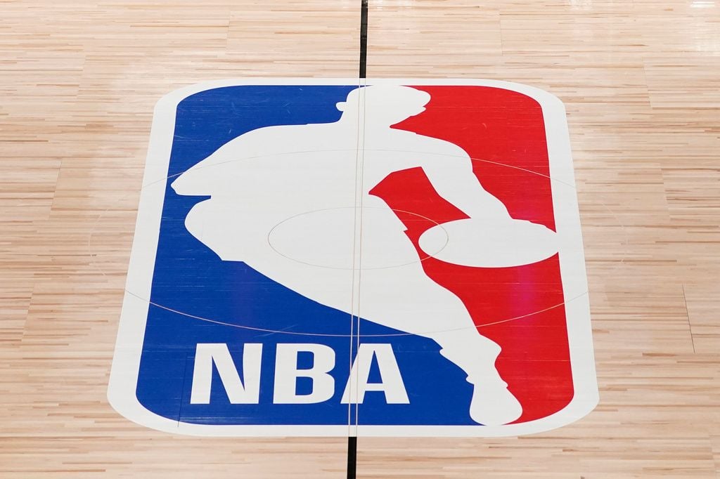 dimerscom's tweet photo. NBA FIRST BASKET 🏀 

The model has found 17 value bets (+EV) across tonight's 12-game slate.

The plays range from +650 up to +1100.

Any of them worth betting?

Tonight's values 👇🧵 https://t.co/dDBJ5gSJqm