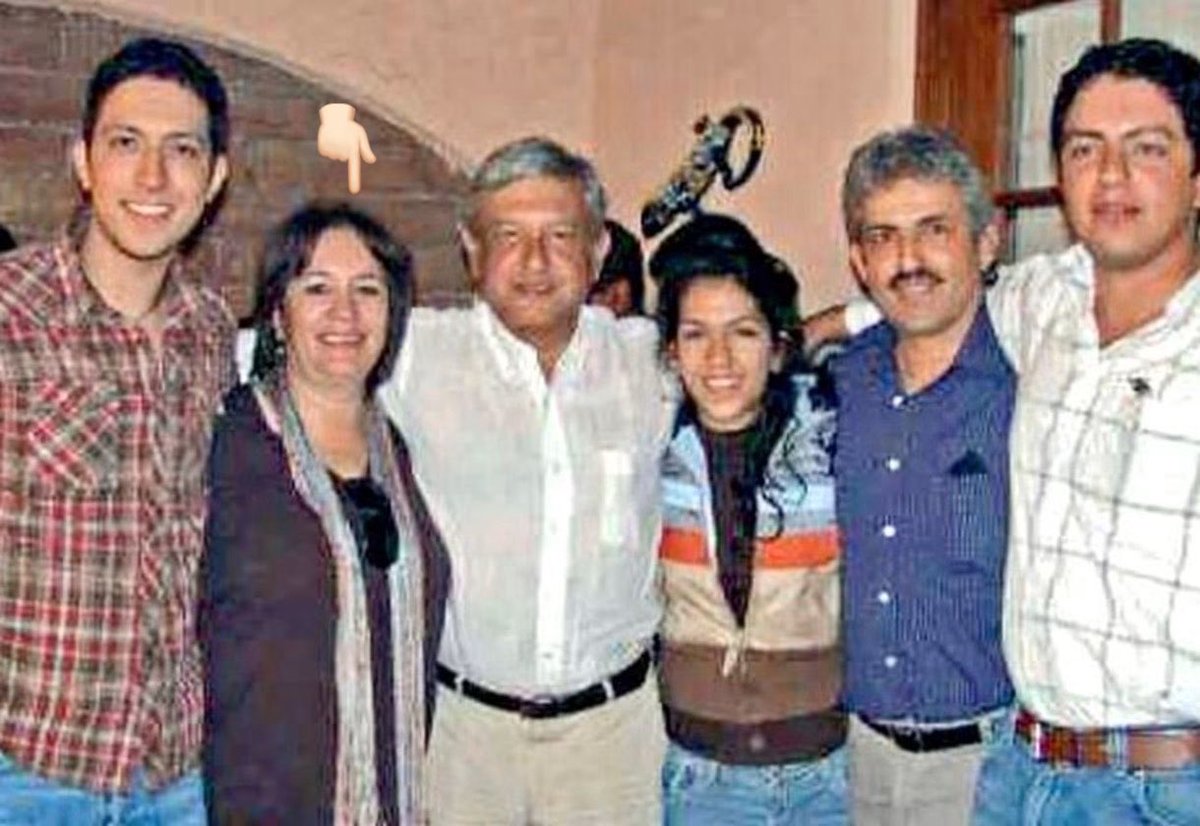 psico_oscar09's tweet photo. @tikiroz @mario_delgado @INEMexico @PartidoMorenaMx Lo mismo dijo aquél: No la conozco. https://t.co/dQOL59QuO4