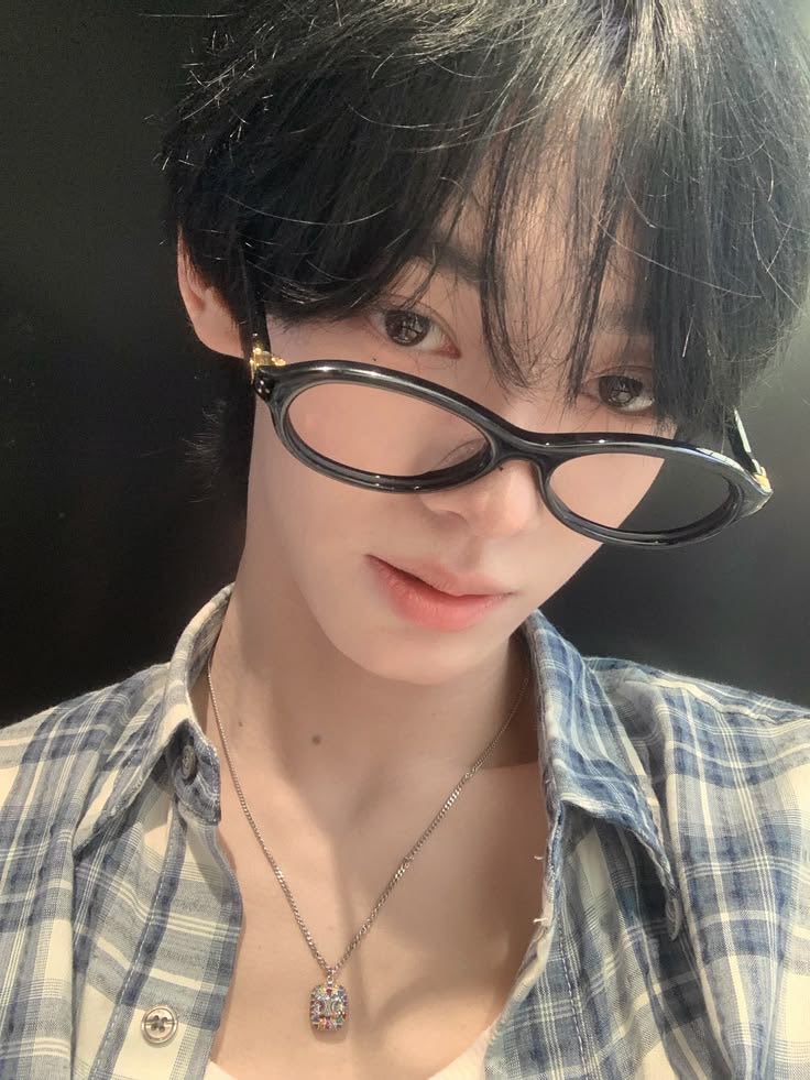 sseanoceann's tweet photo. top 4 foto hanjin yang masih jadi favorit gue https://t.co/SjuYRachy1
