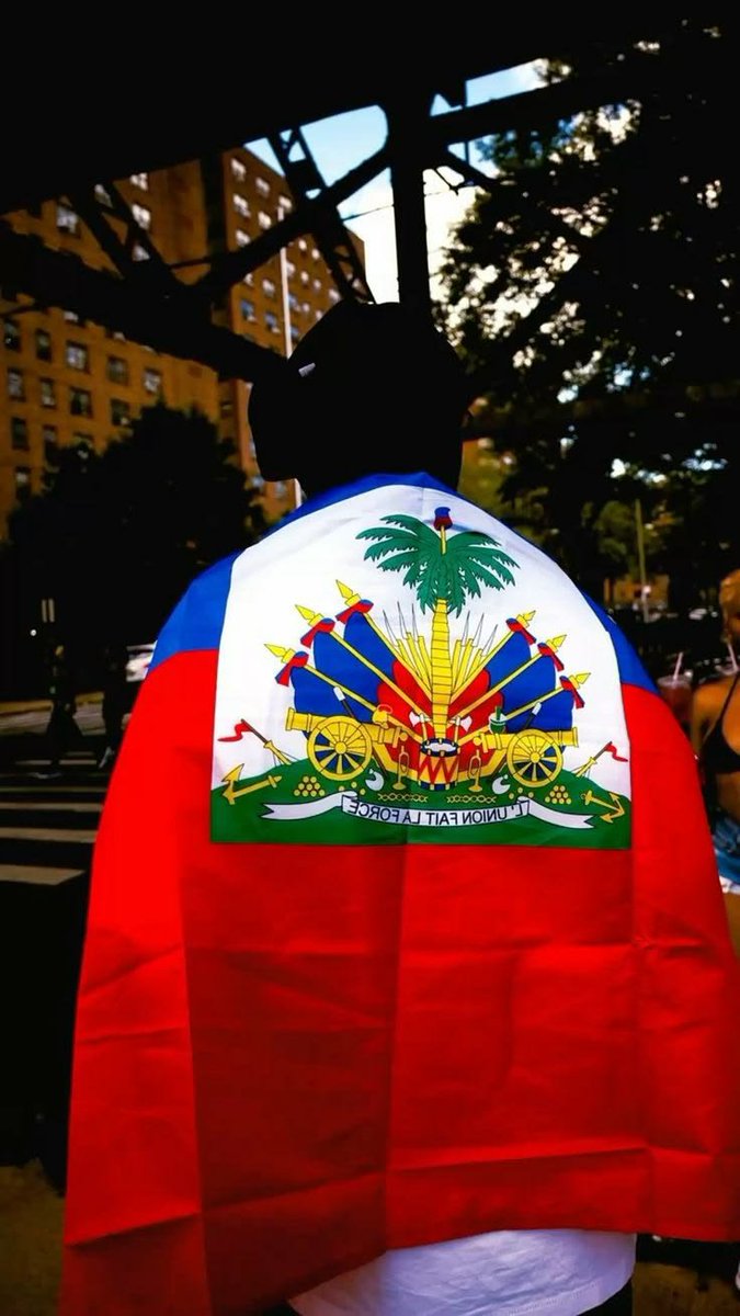 WAG_____'s tweet photo. L'union fait la force ❤ 🇭🇹 https://t.co/ExotXTmkVi