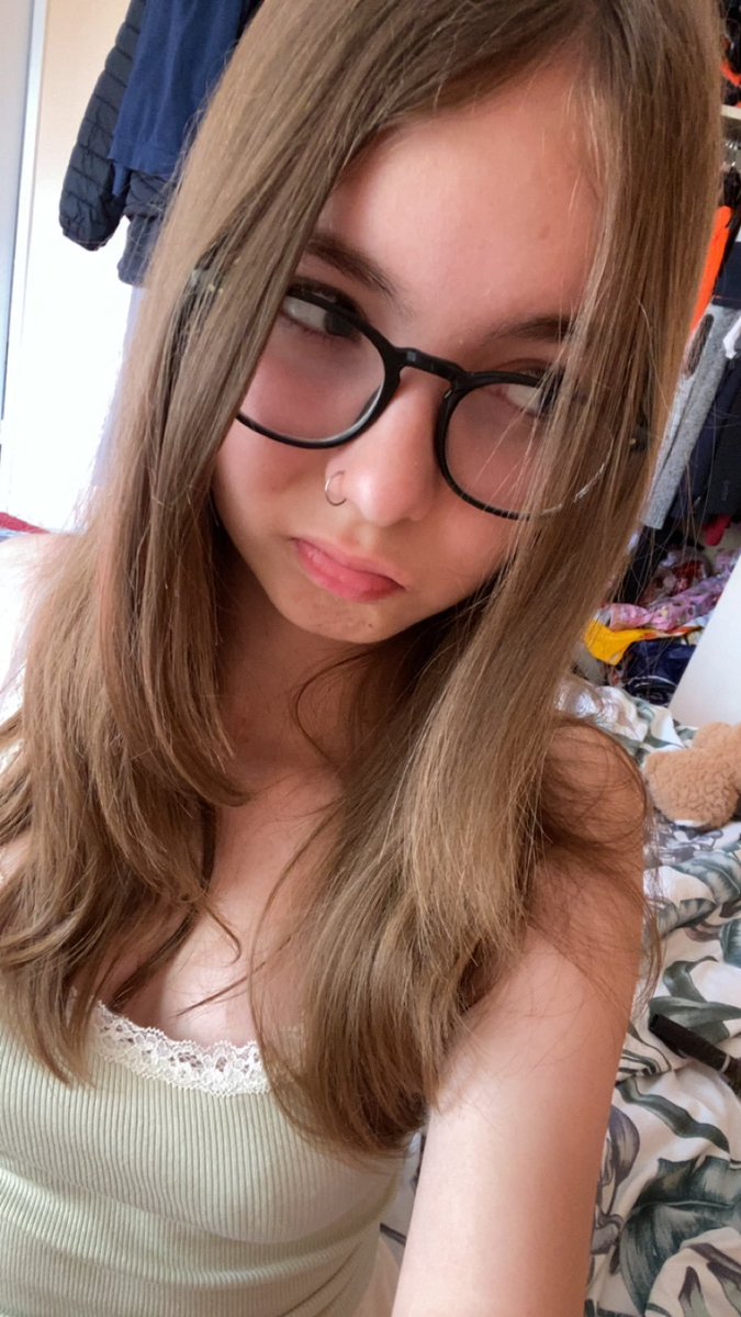 cutiejulia69's tweet photo. Hey, I'm new here. If you want, just write to me ❤️ https://t.co/OSDDJc7wVY