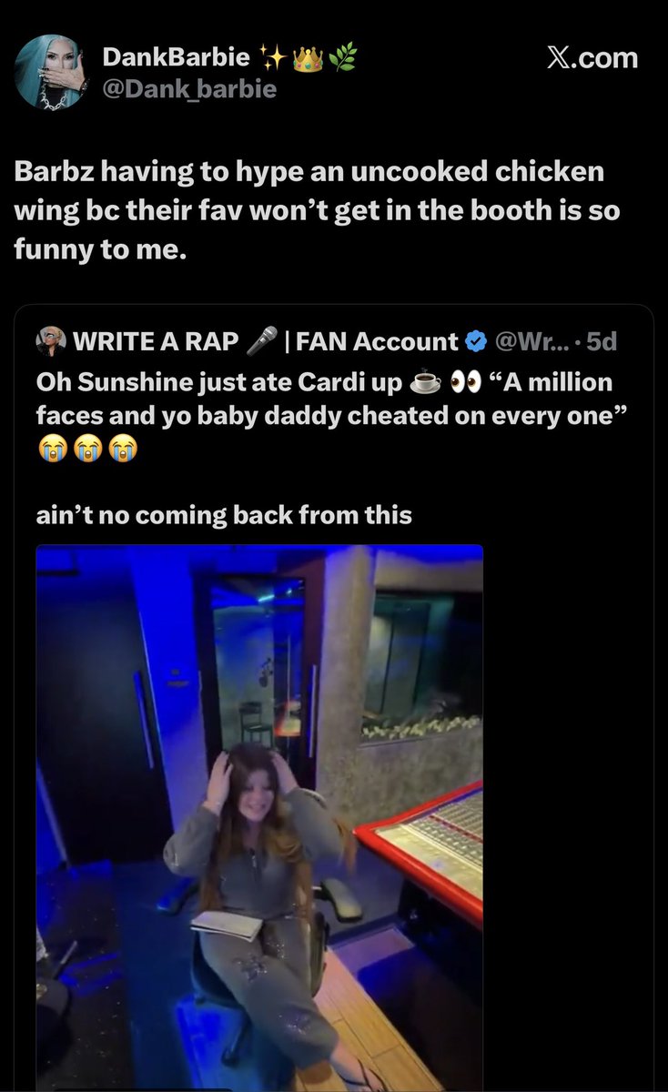 hegotapistol's tweet photo. @Dank_barbie You pretending to be some good moral person is sending me, when ALL your tweets are public you dumb bitch. You spend your entire day talking shit about women on this app. Be a boy you messy phaggette. https://t.co/xv76294QlE
