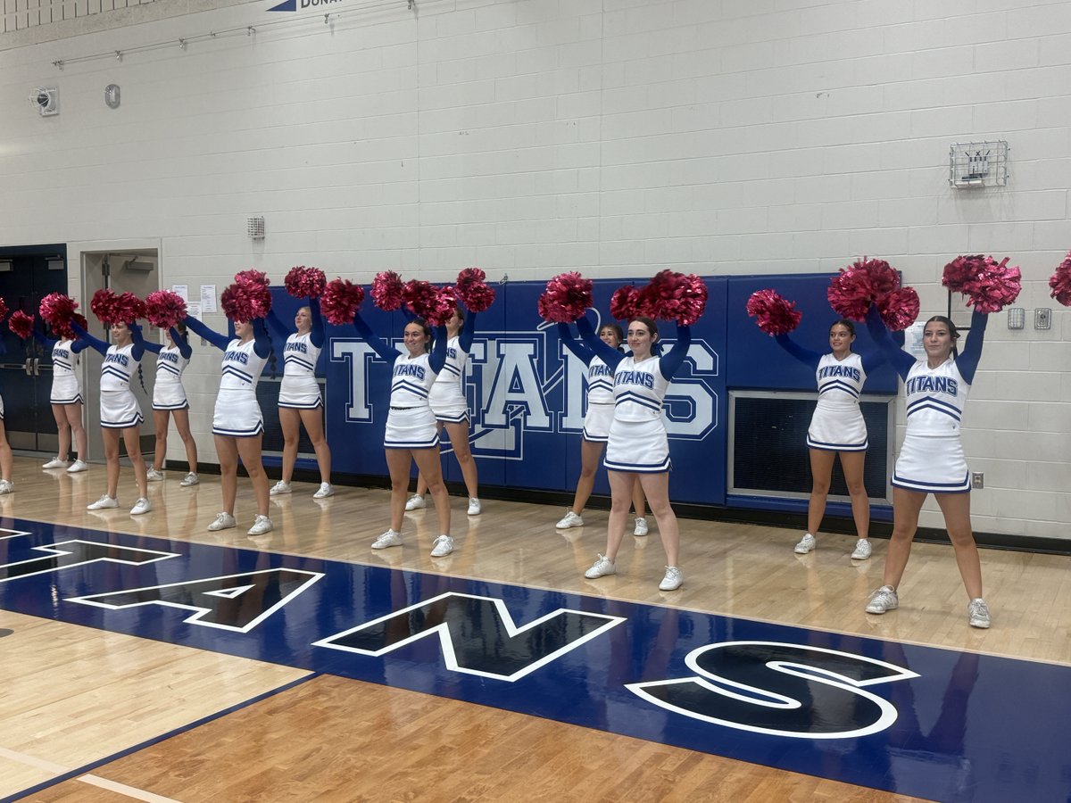 PLSHSTitans's tweet photo. Titan Cheer continues to support fall sports into the post season! Volleyball District Finals!! https://t.co/t2lBRccr4f