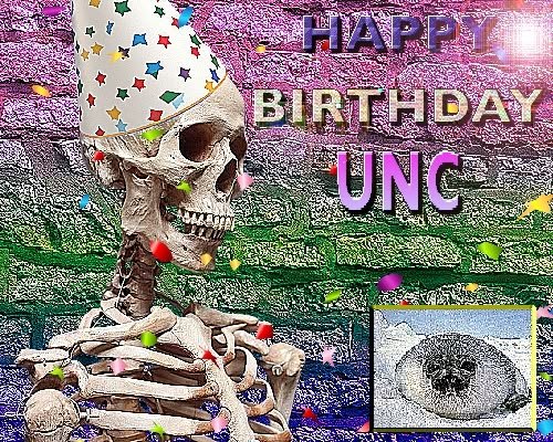 WeirdSoloFlower's tweet photo. @JEFFTHEALLODUDE Happy birthday vro https://t.co/RGIigYFVlp