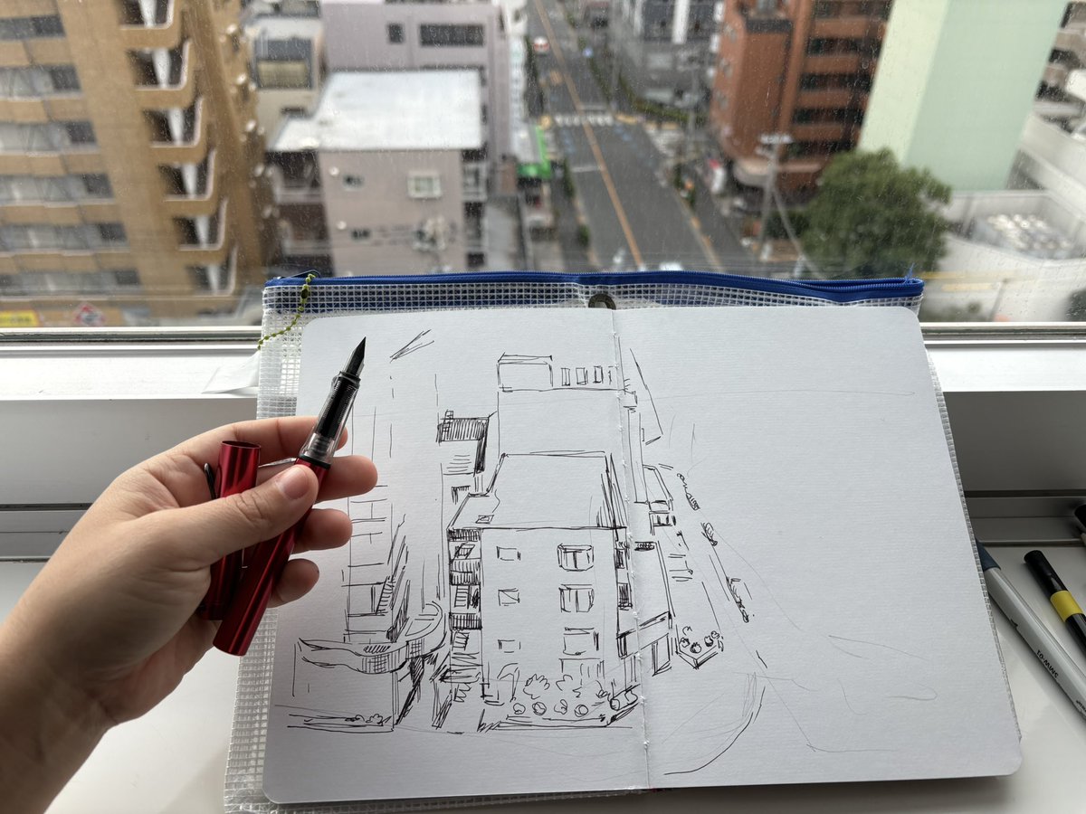DaryaKO's tweet photo. Morning in Tokyo https://t.co/oKcuK7k0We