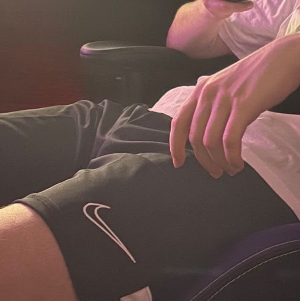 betwboy's tweet photo. vendo pack!

#pintoawards
#pintosawards
#pintoaward
#pé #gay #twink #homem https://t.co/bUr92M1akd