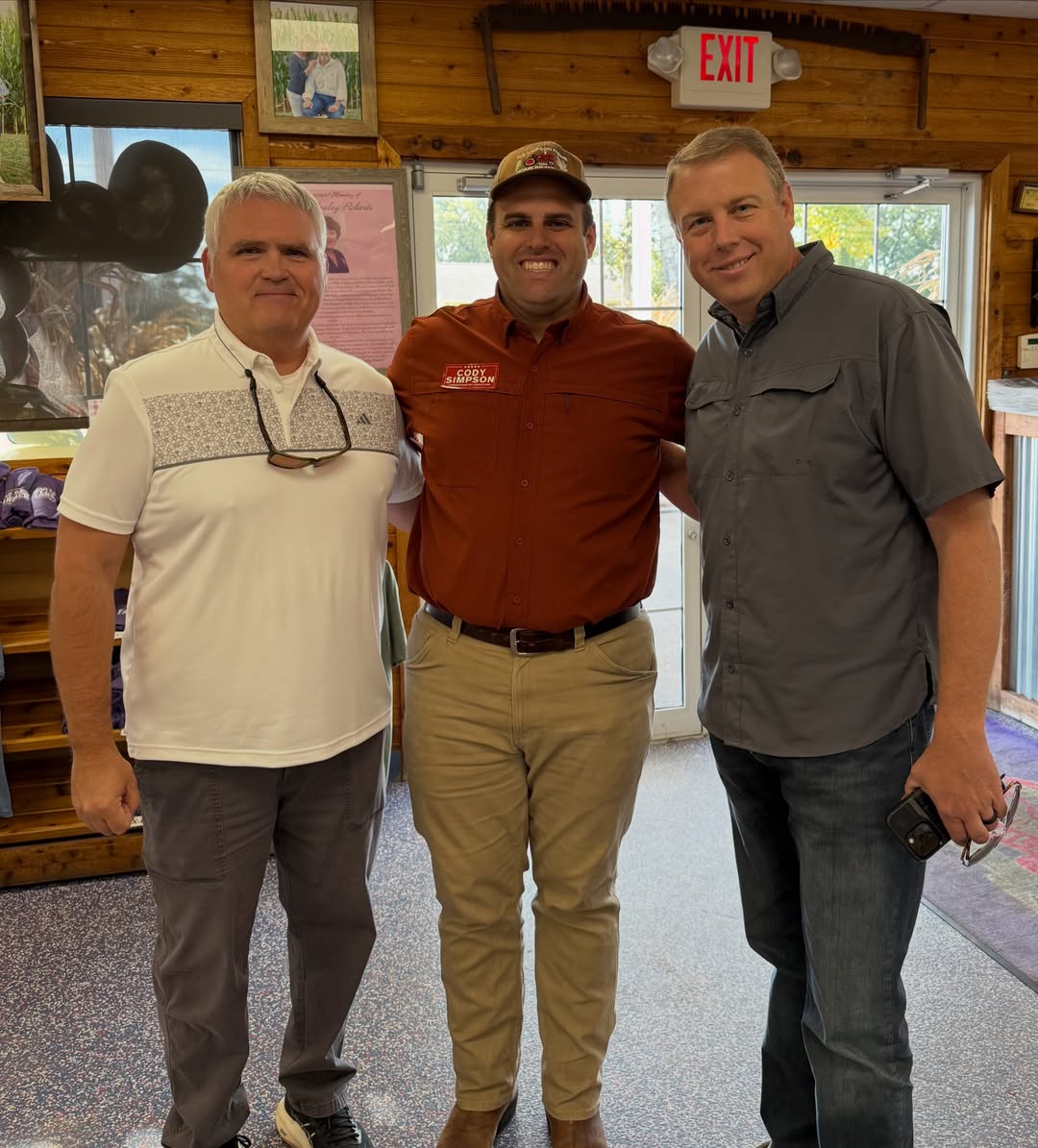 CodyForSC's tweet photo. For over 80 years and four generations, the Cooley family has called Spartanburg County home. Strawberry Hill USA Farm has fed South Carolina families with fresh produce, quality care, and a rich tradition. It was great to stop by their café and shed today with my friend, William Crawford, to encourage folks to make a plan to get to the polls.

Every vote and every community matters in this election! Let’s elect conservative champions up and down the ballot who will support our agriculture industry and keep South Carolina thriving. 🚜🍽️🍓