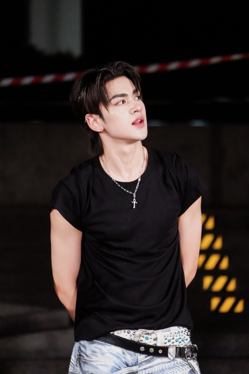 3ara_am's tweet photo. โตขนาดนี้ตั้งแต่เมื่อไหร่ ?? 🥺🔥
#iZ_BUBBLE
꒰ #photopatawee ꒱ #iZ https://t.co/U5sM3PIGpf
