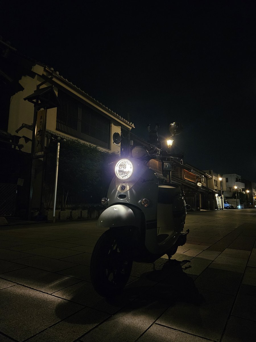 PIEN_0408's tweet photo. ㊗️ビーノ納車1周年‼️

去年の今日納車した僕の愛車｢YAMAHA ビーノ｣を納車してから今日で1周年を迎えました！！👏🎉

推し活する上で欠かすことの出来ない存在のこの子にいつかマリン船長から愛称を授けて頂くのが夢です✨

この子が活躍する生誕祝い動画はこちら⬇️
https://t.co/1djC39qW0p

 #ビーノ
 #YAMAHA