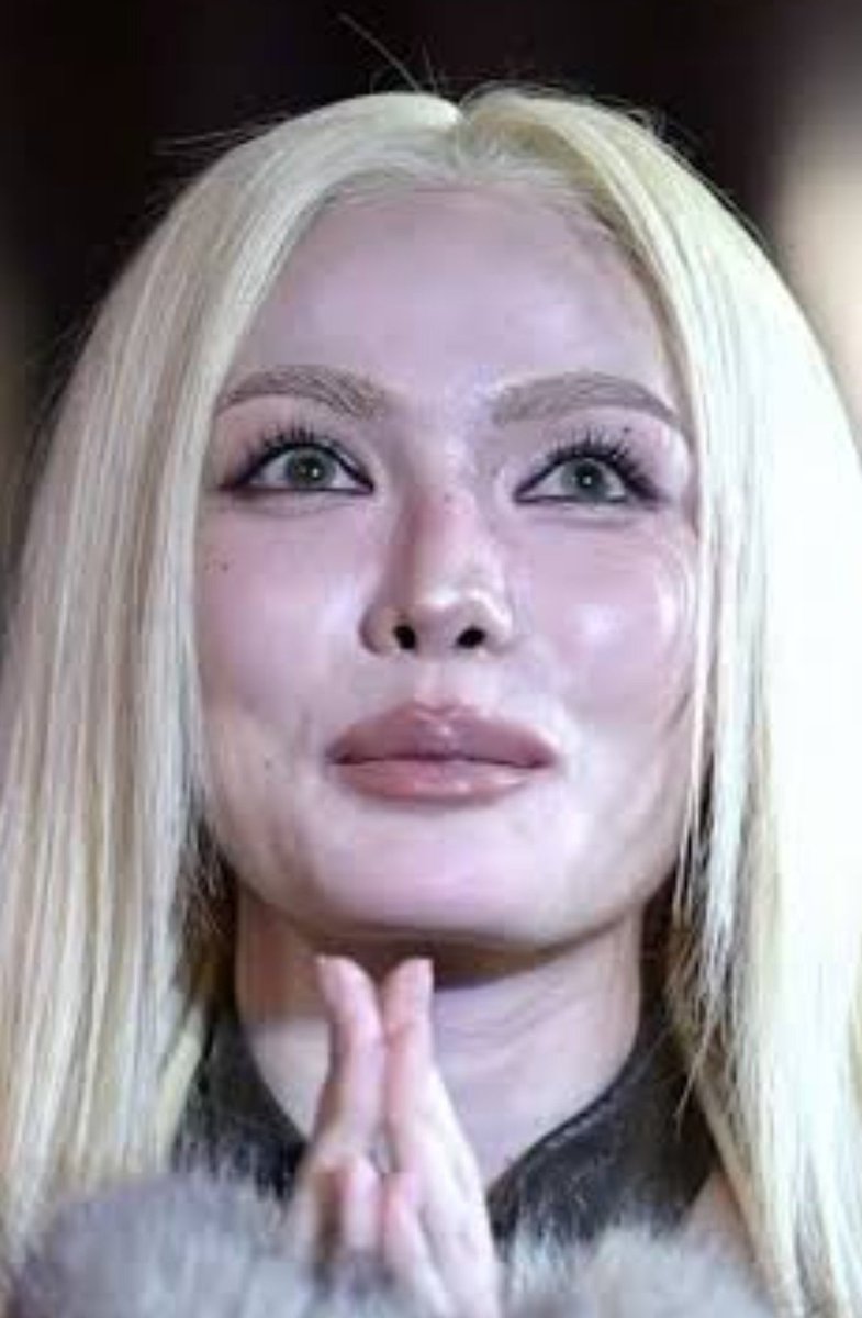 Shebella1998365's tweet photo. If you wanna play that card then here we go ,yeahhhh go superstar international idol smelly yeahhhh 🥳 https://t.co/nAEaLk7m2h