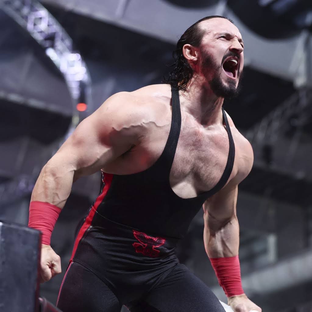 AWH_Dewd's tweet photo. Life is cruel for robbing us of this dream match. Would’ve went absolutely ballistic. https://t.co/CbSNUrjnYM