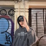 Photo by jeya (@_valentyong)