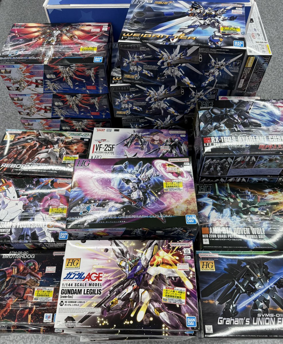 arestahobby's tweet photo. シュツルムディアスどこー https://t.co/iJ689aTWKL
