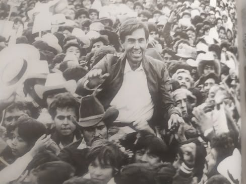 rmartinmar's tweet photo. Momentos históricos de Cuauthémoc Cárdenas y el rompimiento con el PRI, alianza opositora y encuentro fugaz con el EZLN... https://t.co/NTF5Hpg8RL