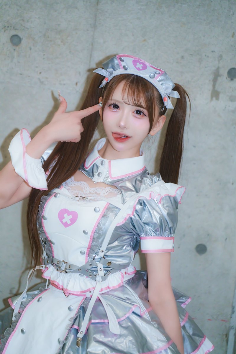 Nico_TENRIN's tweet photo. 治療しま➰す💉💜 https://t.co/G1B6ZWwp2a