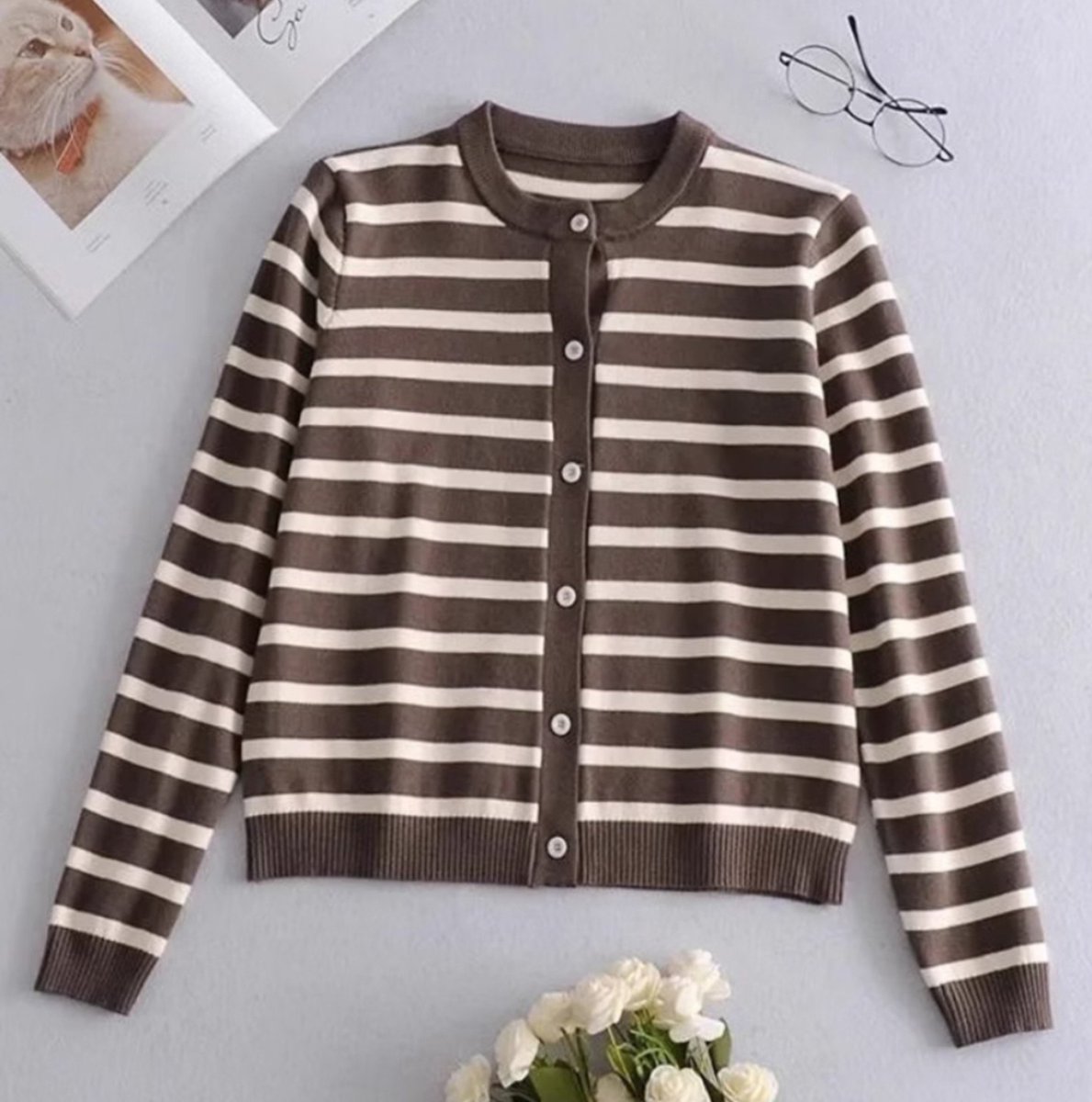yupiiii04's tweet photo. kalo ini vesi cardigan salur koreaannn
3 warna nya cakep n netral semua gampang di mix n match, auto borong 3 3 nya sihhhhh😻

link produk
https://t.co/gAkw2z3XzC https://t.co/dBGTcltWvv