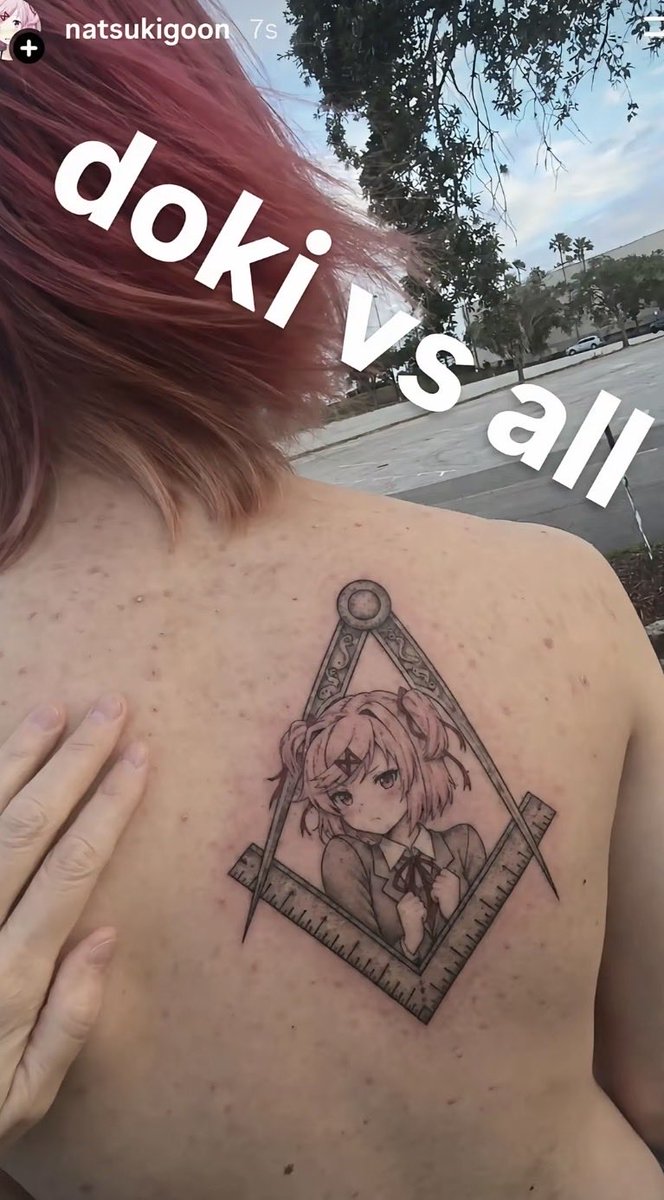 daparty250's tweet photo. might genuinely be the worst tattoo i’ve ever seen https://t.co/ujDzewaGzG