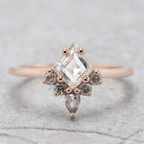 FDJewels's tweet photo. Kite Cut Salt And Pepper Diamond Ring 0.83 Ct 7.44 MM Kite Diamond Ring 14K Solid Rose Gold Silver Kite Engagement Ring Gift For Her QL2628

ETSY: https://t.co/fNh0fm86Bv

#KiteCutDiamond #SaltAndPepperDiamond #KiteDiamondRing #KiteEngagementRing #SaltAndPepperRing #LukhiDiamond https://t.co/PNJCAhKvTH