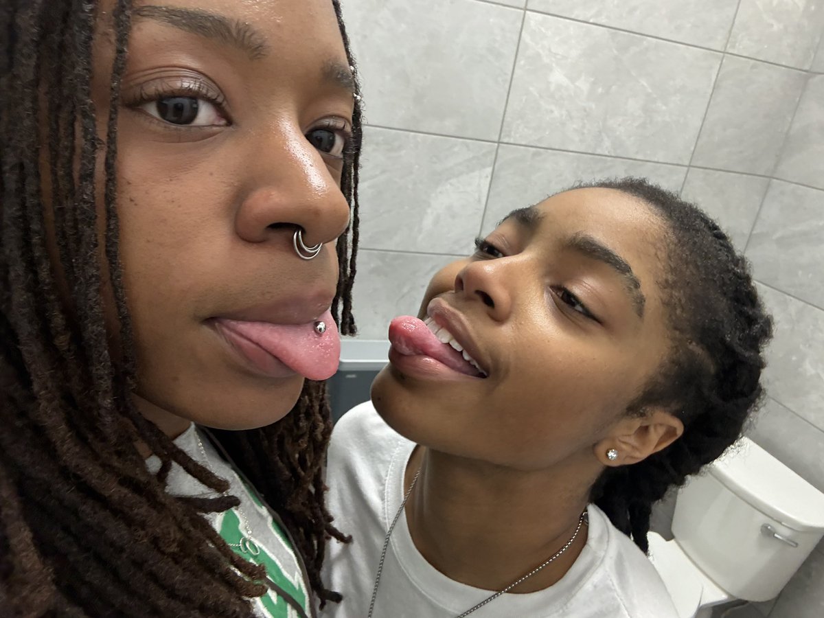 holdmyseven's tweet photo. I’m so #gay https://t.co/e0E4BBepEU
