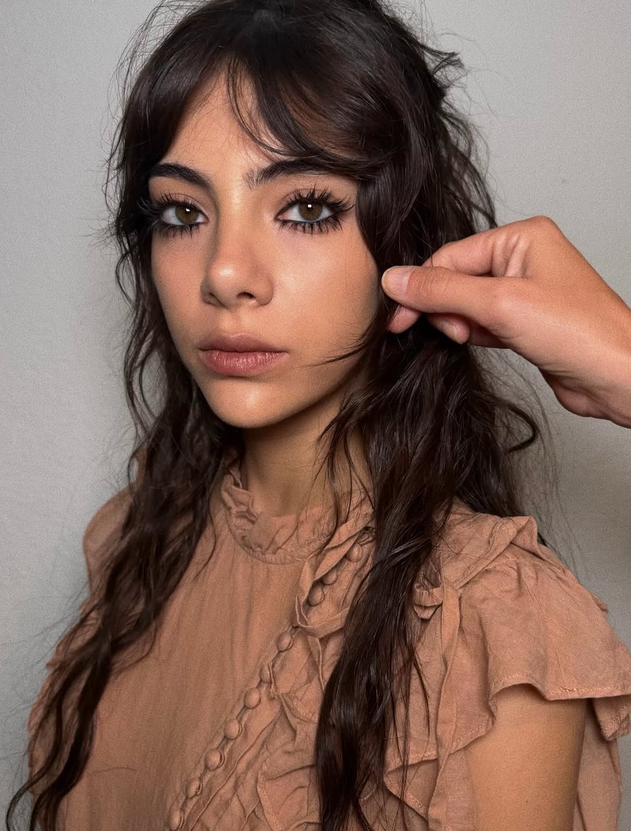 sarabarchive's tweet photo. sara boustany via aki__makeup instagram https://t.co/ZLOJTLALv4