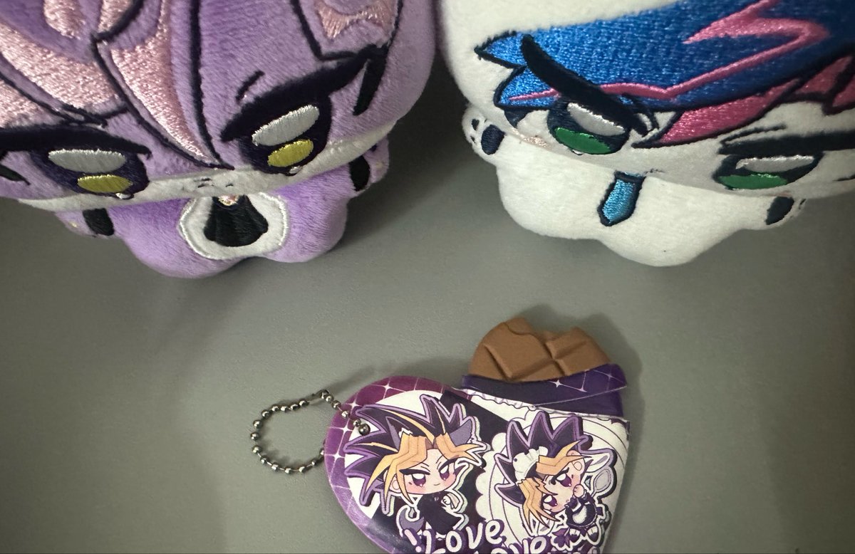7D5FostStreet's tweet photo. Who ate my chocolate? https://t.co/f7oTY6v97f