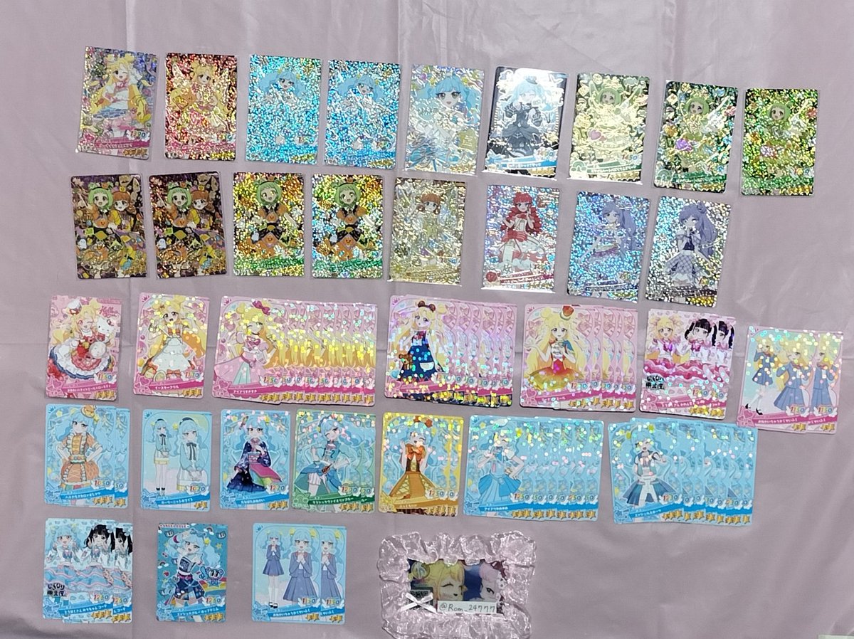 Rom_24777's tweet photo. 【交換】
アイプリおねがいアイプリひみつのアイプリおねプリひみプリプリフォト アイプリバース交換

譲：画像1〜4

求：画像5､6 or 希望額+送料(☆3以下のみ)

✧カード⇆プリフォトの交換️⭕️
✧比率違いの交換️⭕️

お気軽にお声がけください

 #アイプリ交換
 #アイプリバース交換 https://t.co/lBxIgqhQSK