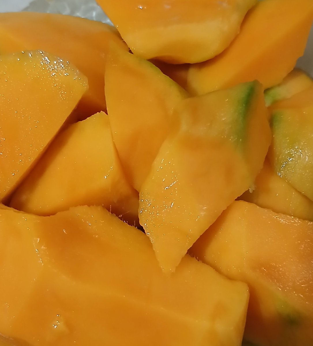 ltaeboo's tweet photo. harum manis my fav 🥭🫰🏻 https://t.co/xriUPaM4Kw