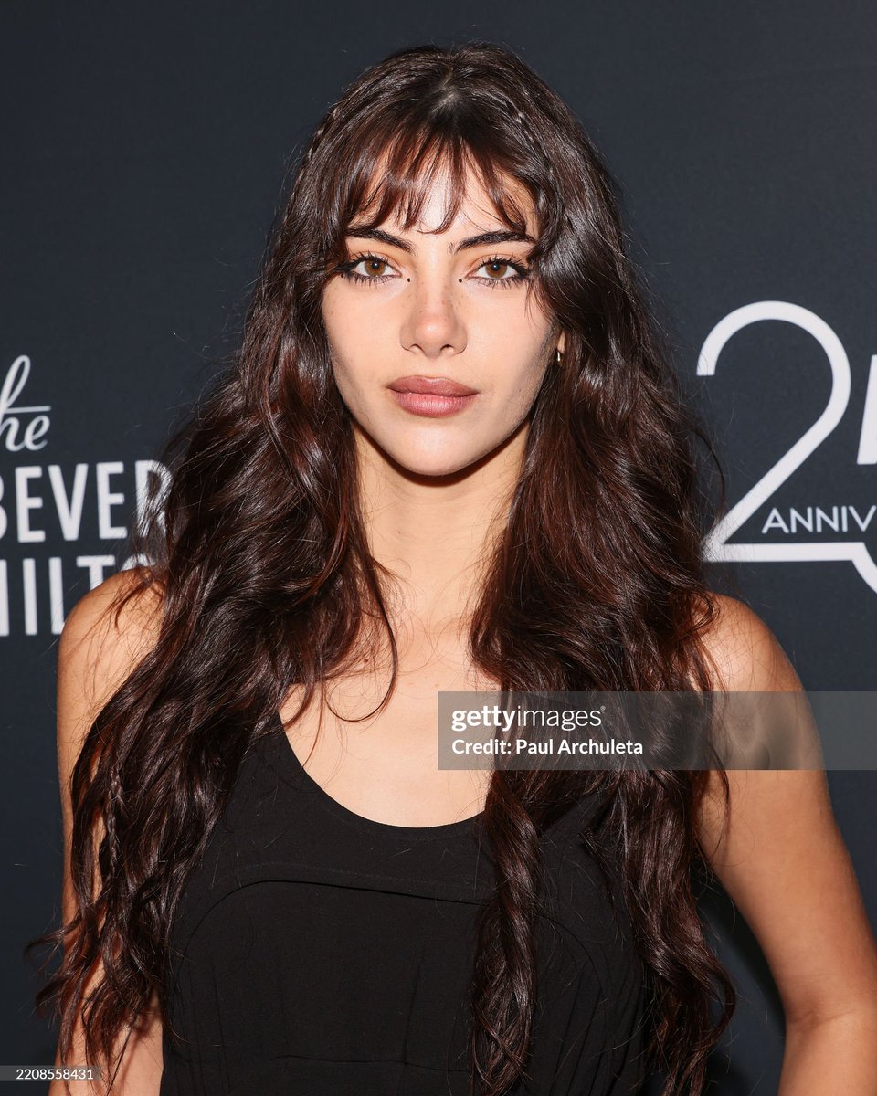 sarabarchive's tweet photo. sara boustany at the 25th annual beverly hills film festival opening night red carpet https://t.co/5wa4Kk8Syt
