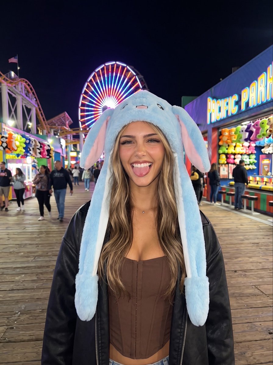 nicolerockee's tweet photo. This hat is cute https://t.co/BKwKVpQaaw