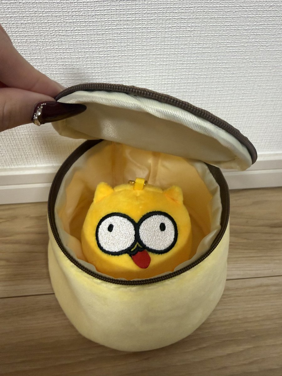 m000pta's tweet photo. おじゃるまるのグッズだけどうんたと相性良すぎて購入🍮(¯˘¯*) https://t.co/MpTyn44Riq