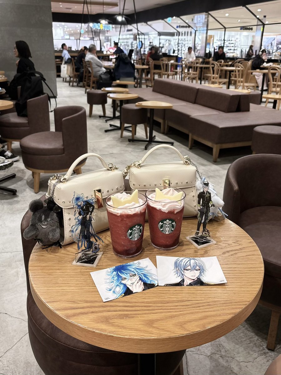 s12nyax's tweet photo. スタバのねこ耳ピンクカスタムでいってきた^_  ̫_^💕 https://t.co/Rcb5mmmOSf