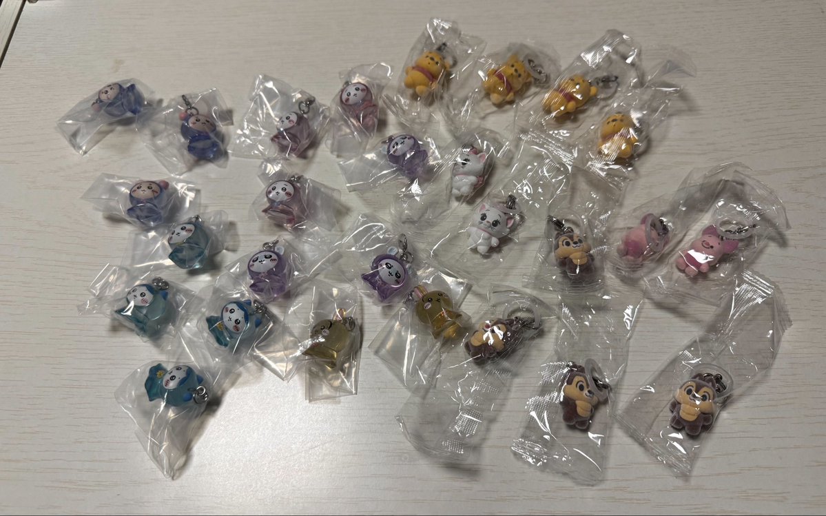 m110_0y's tweet photo. 念願ちいかわめじるし3ほんとうにかわいすぎる一生眺めてられる https://t.co/IyPCzuSGWb