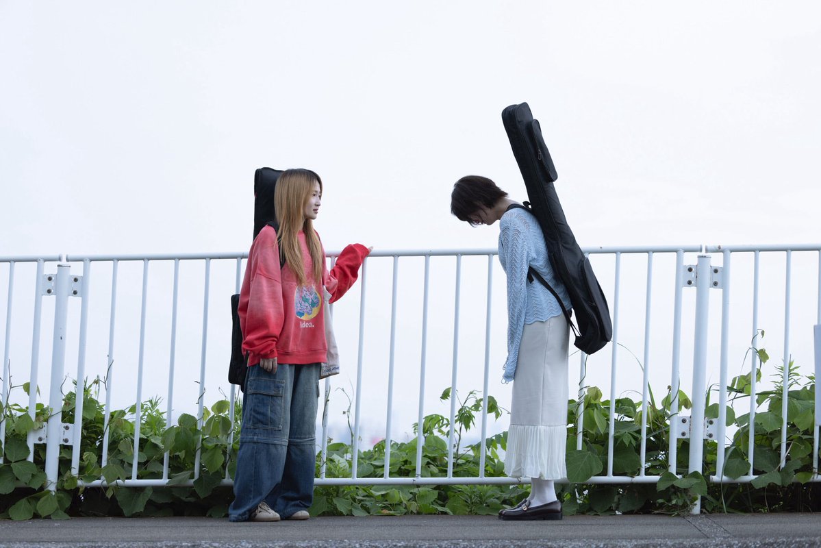 tsukikana_mbs's tweet photo. ⿻*. 

＼＼ 本 日 最 終 話 ／／

人と生きること、人を好きになること。
知らない自分と出会うこと…。

2人の選択をどうか最後まで見届けてください！

tvk 23:30~ MBS 24:59~
TVer25:34~ 世界配信26:00~

本日も実況は #ドラマ付きかな で🐩🐒🎸

◽︎第８話「日の下で微笑んで」◽︎
一人になることを恐れ冴子（鞘師里保）に縋りつくみわ（小西桜子）。歪な関係が続く中、冴子は、あることを決意する。

#鞘師里保 #小西桜子
#山下永玖 #伊島空  #葵揚 #黒崎レイナ
#山谷花純 #紺野彩夏
#付き合ってあげてもいいかな
#HowDoWeRelationship