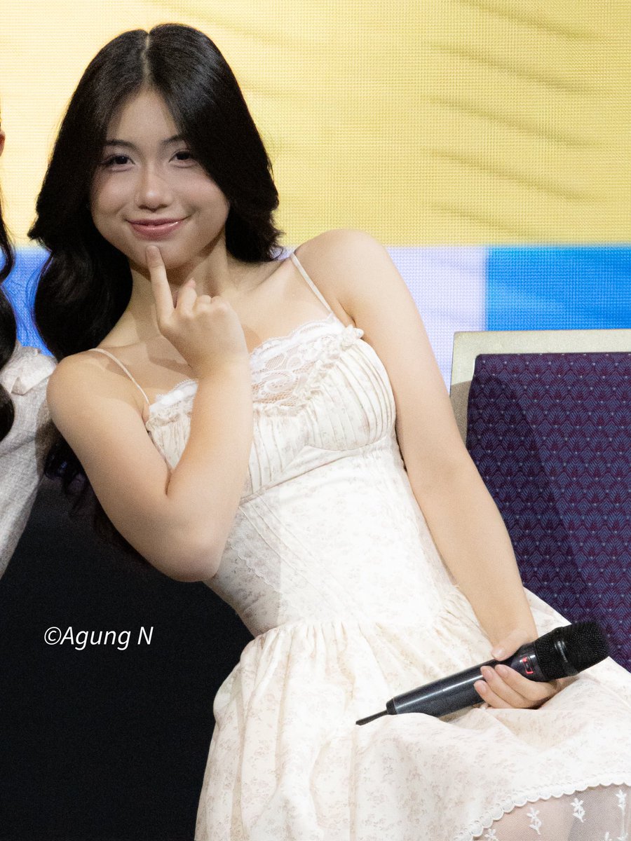 AgungNugrohooo_'s tweet photo. Hi @Michie_JKT48 

#KaMich https://t.co/DTLSD8pac9