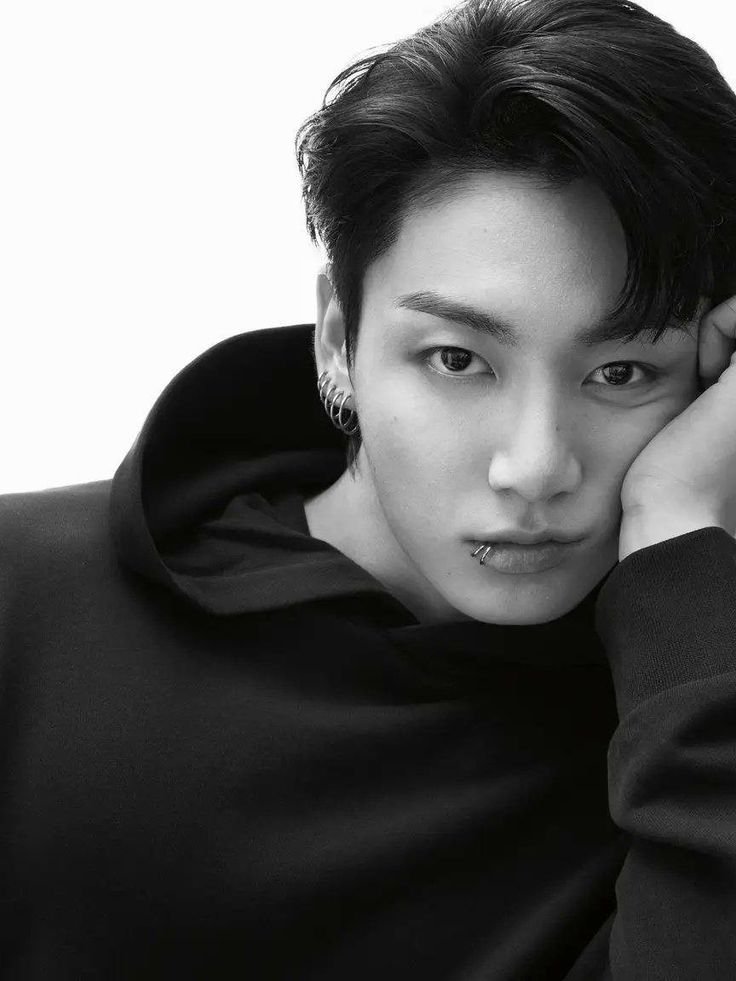 kookmin_records's tweet photo. MY TYPE OF JUNGKOOK PS https://t.co/0biyeOtBBt