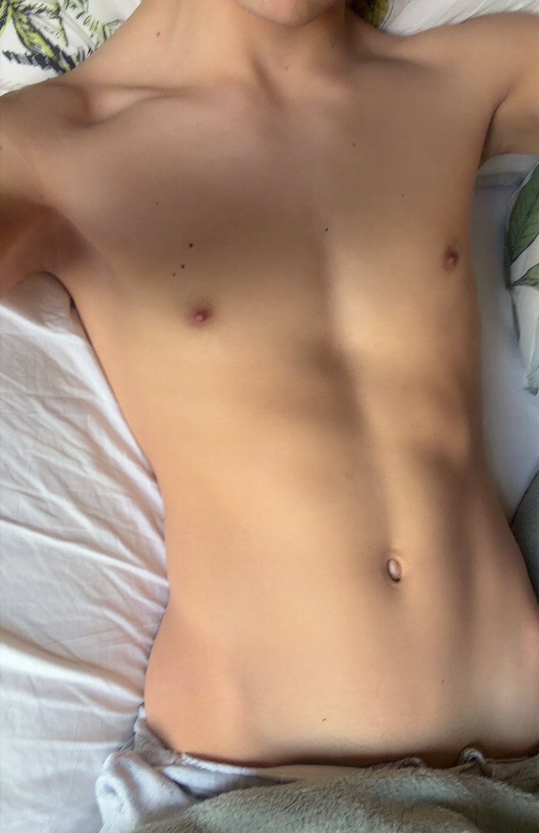Theodor09204819's tweet photo. Waist:0 #gay #twink #waist #bottom #chudai https://t.co/ea6werL6nt