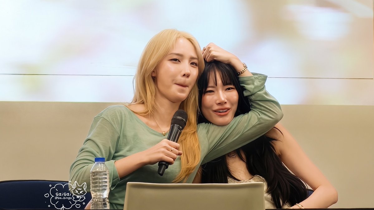sai_bingo's tweet photo. 💪💪💪

JJJSPACE FANSIGN 
#JSPACExJANJINGJING https://t.co/3QlhKW89tv