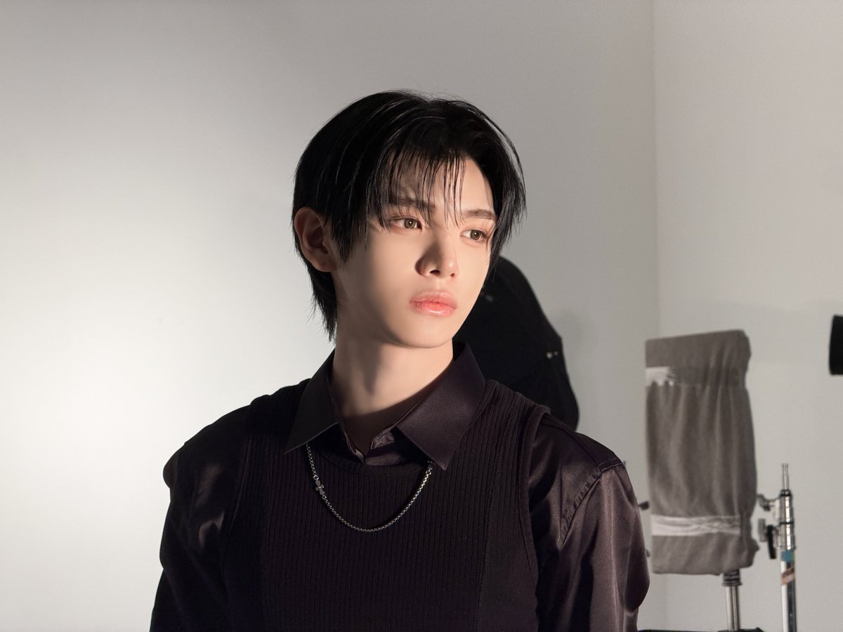 WNDR_A_official's tweet photo. 𝗪𝗢𝗡𝗗𝗘𝗥 𝗔𝗧𝗧𝗔𝗖𝗞
THE FIRST LOOK ⌁ SIDE STORY

𝗔𝗟𝗟 𝗖𝗛𝗔𝗡𝗡𝗘𝗟𝗦 𝗢𝗣𝗘𝗡
https://t.co/gyYq8pWd5W

#JEHA #재하
#WONDERATTACK #원더어택 https://t.co/Vbmzd36Uig