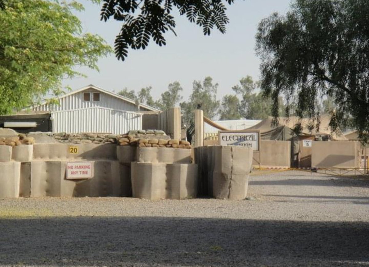 Candi00100's tweet photo. Baghdad, Iraq, 2011 https://t.co/BRvqdzjN7N