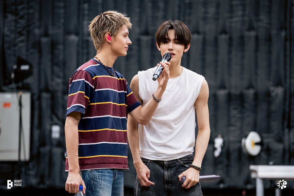 iuejy's tweet photo. 쨔미
눈에서
꿀이 https://t.co/wC0iTwWNj9