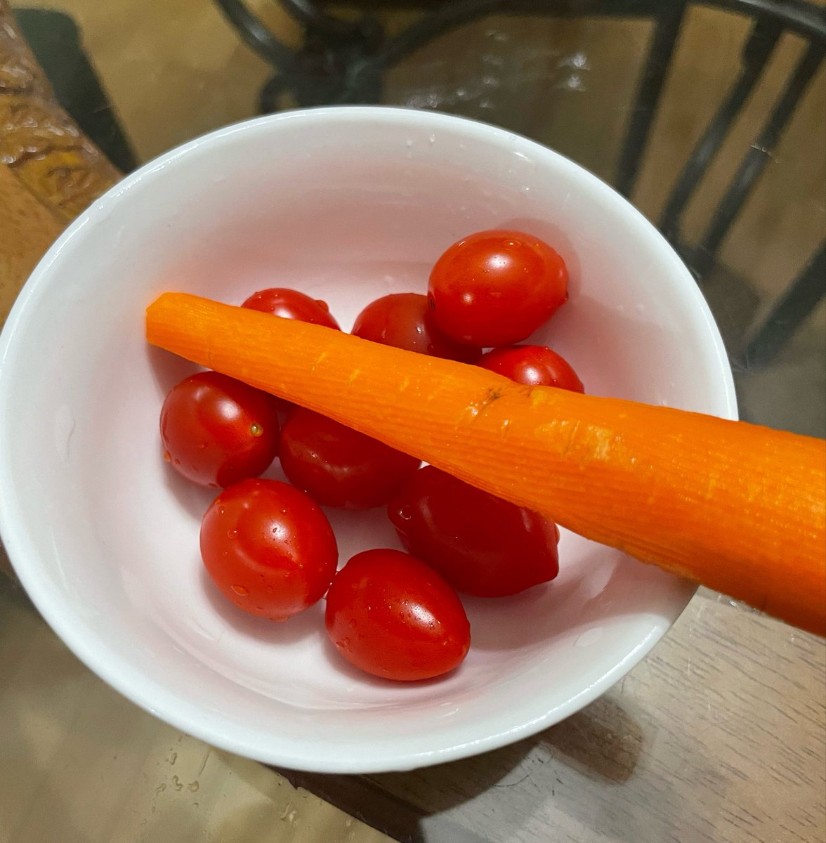 fuzzleflash's tweet photo. food #idntt https://t.co/JgYAMMHWUl