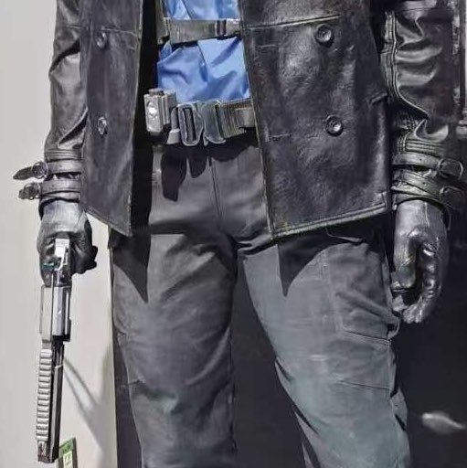 Quo_theRaven's tweet photo. Capcom’s intent to milk Leon for money is way too obvious, and it’s been way too half-hearted with him. At this point, the only way Leon’s fans will forgive it is if it immediately pulls out Leon’s pussy as an apology. https://t.co/n7EPDcA7lG