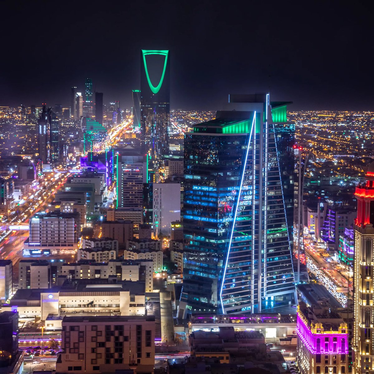adoneikam's tweet photo. The side of the Middle East they don’t want you to see: https://t.co/2TTYEexz0C
